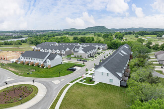 The Grove at Kennesaw Farms in Gallatin, TN - Foto de edificio - Building Photo