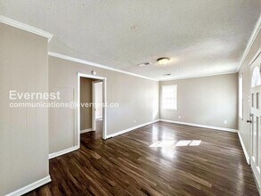 3208 Winslow Rd in Memphis, TN - Foto de edificio - Building Photo