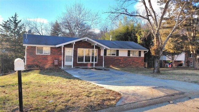 property at 40 Frontier Trail