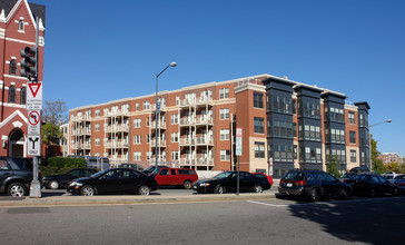 Logan Station in Washington, DC - Foto de edificio - Building Photo