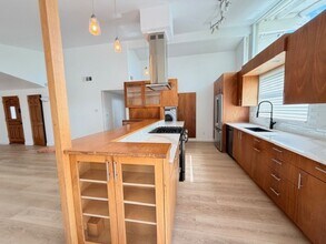 805 Margo St in Santa Barbara, CA - Building Photo - Building Photo