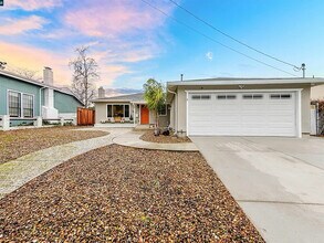 2697 Limerick Rd in San Pablo, CA - Building Photo - Building Photo