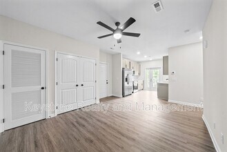 112-D-112 Millswood Dr in Clarksville, TN - Building Photo - Building Photo