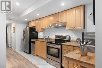 492 King St E in Toronto, ON - Building Photo - Building Photo