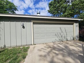 1816 Alabama St in Lawrence, KS - Building Photo - Building Photo