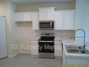 9617 Baylin Ct in Jacksonville, FL - Building Photo - Building Photo