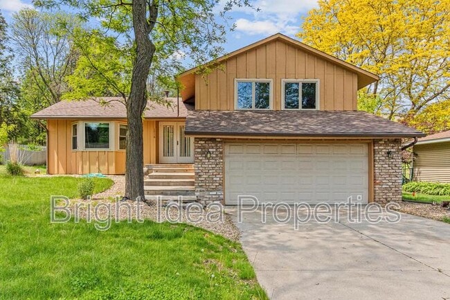 property at 1716 Evergreen Dr