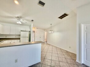 109 NE 16th Pl in Cape Coral, FL - Building Photo - Building Photo