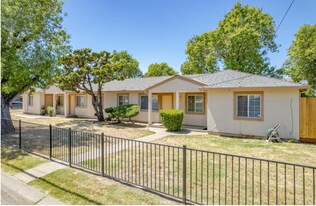 2307 Edison Ave in Sacramento, CA - Building Photo