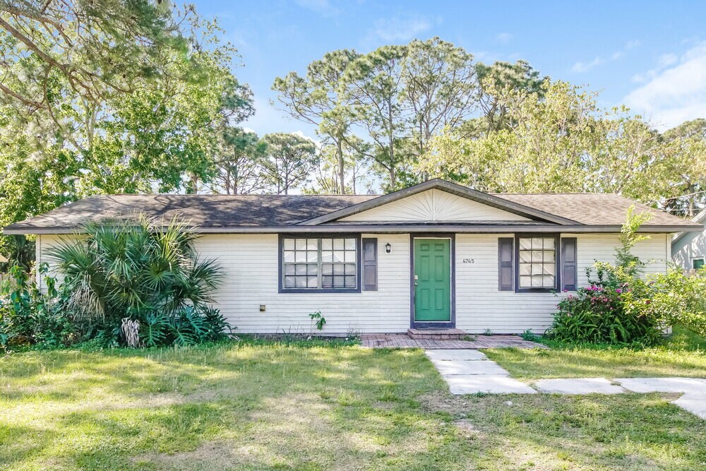 4745 Brookhaven St in Cocoa, FL - Building Photo