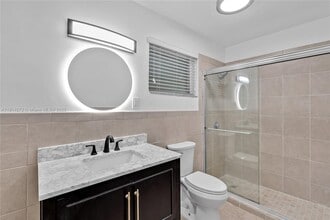2309 SW 62nd Ave in Miami, FL - Building Photo - Building Photo