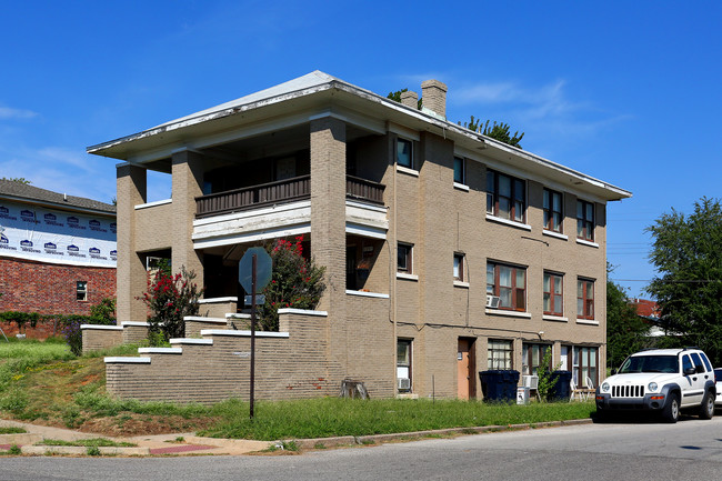 1201 NW 9th in Oklahoma City, OK - Foto de edificio - Building Photo