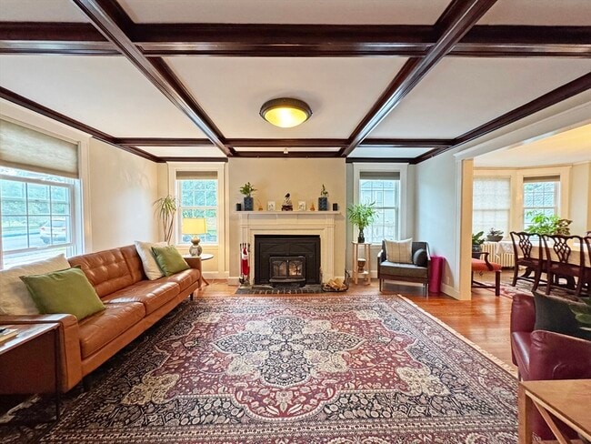 99 Hancock St in Newton, MA - Foto de edificio - Building Photo