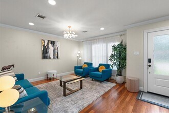 1509 Shady Creek Trail, Unit 0205 in Cedar Park, TX - Building Photo - Building Photo