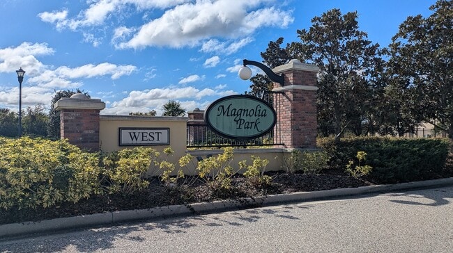 4770 White Sanderling Ct in Tampa, FL - Building Photo - Building Photo