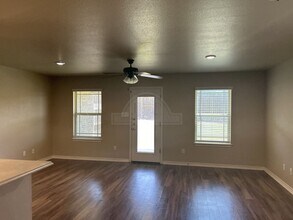 2201 Martin Luther King Jr Blvd in Killeen, TX - Building Photo - Building Photo