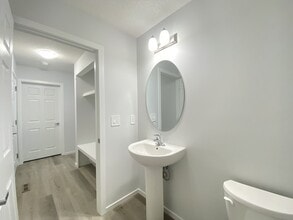 1417-1148 148 Ave NW in Calgary, AB - Building Photo - Building Photo