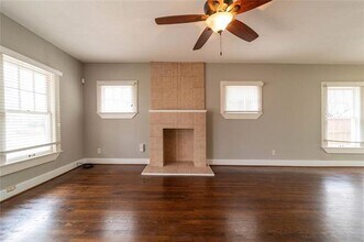 2226 W Rosedale St S in Fort Worth, TX - Building Photo - Building Photo