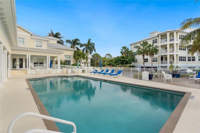 7611 34th Ave W in Bradenton, FL - Building Photo - Building Photo