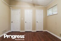 2351 Pinewood Dr photo'