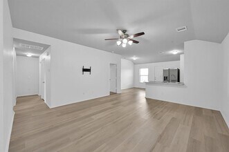 21011 Twining Rose Ln in Tomball, TX - Building Photo - Building Photo