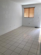 1535 SE 26th St-Unit -106 in Homestead, FL - Building Photo - Building Photo