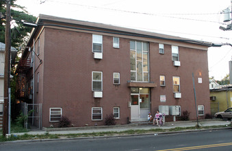 879 Stuyvesant Ave in Irvington, NJ - Building Photo - Building Photo