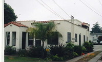 475-479 S Evergreen Dr in Ventura, CA - Building Photo - Building Photo