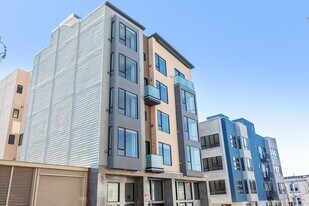2 Russia Ave in San Francisco, CA - Building Photo