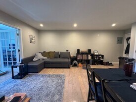 6 Hayes Rd, Unit 28 in Boston, MA - Building Photo