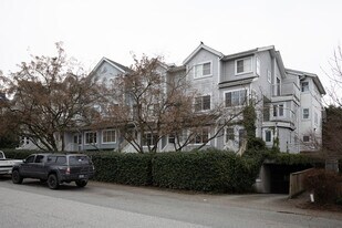 Alma Blackwell in Vancouver, BC - Building Photo