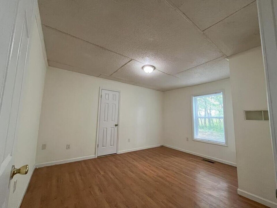 64 15th St NW in Arab, AL - Building Photo