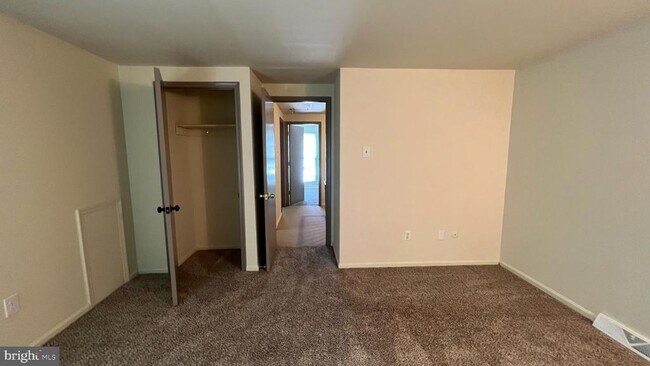 744 Summit Chase Dr in Reading, PA - Building Photo - Building Photo