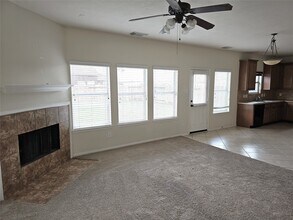 13214 Arden Ridge Ln in Houston, TX - Foto de edificio - Building Photo