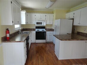 2664 Strickland Bridge Rd in Fayetteville, NC - Building Photo - Building Photo