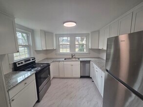 517 W 9th St in Kannapolis, NC - Foto de edificio - Building Photo