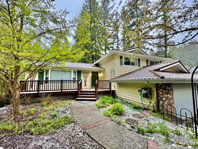 property at 15226 NE 195th St