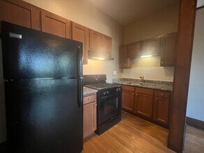 296 Bates in St. Paul, MN - Foto de edificio - Interior Photo