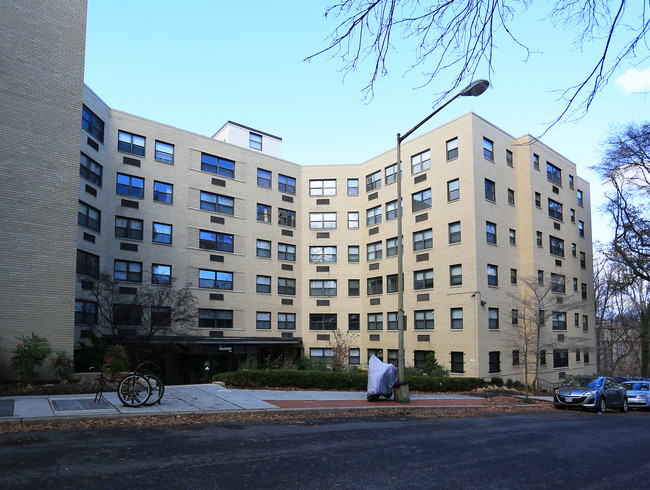 The Saxony Cooperative in Washington, DC - Foto de edificio - Building Photo