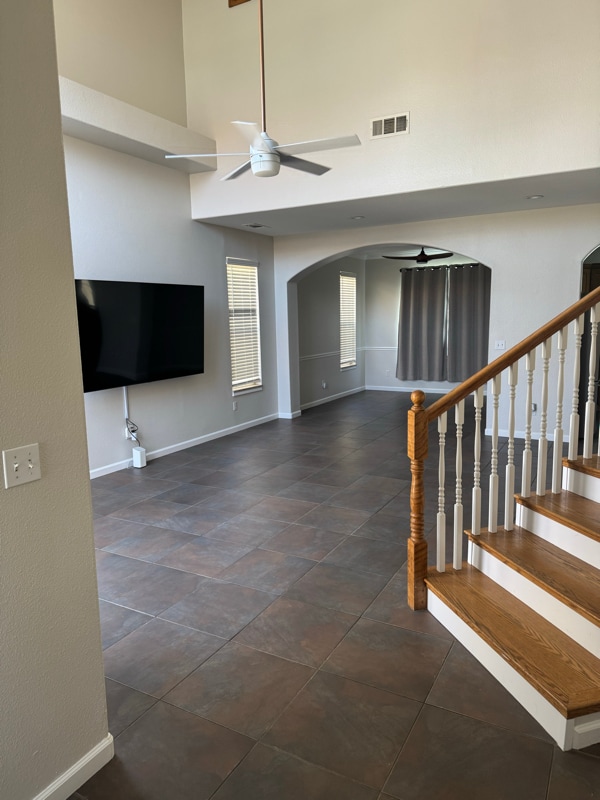 220 Lake Dr in Lemoore, CA - Building Photo - Building Photo
