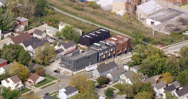 Jefferson Townhomes in Cleveland, OH - Building Photo - Building Photo