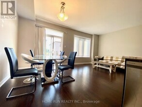 415 Kayak St in Ottawa, ON - Building Photo - Building Photo