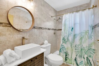 1840 SW 24th St in Fort Lauderdale, FL - Building Photo - Building Photo