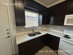 3708 Valeria St in Edinburg, TX - Building Photo - Building Photo