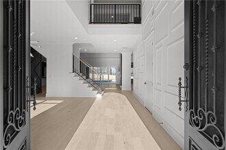 409 Thunder Rd in Buford, GA - Building Photo - Building Photo