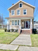 1708 Canton Ave in Norfolk, VA - Building Photo