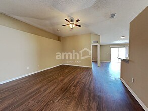 9599 Watershed Dr E in Jacksonville, FL - Building Photo - Building Photo