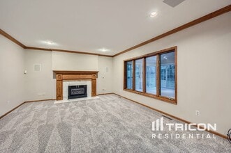 12320 43rd Ave N in Minneapolis, MN - Building Photo - Building Photo