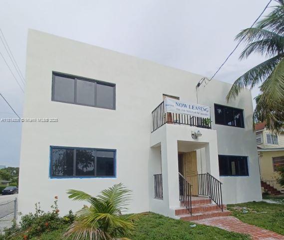 1101 SW 12th Ct