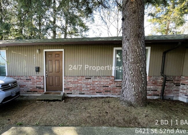 property at 6421 SE 52nd Ave